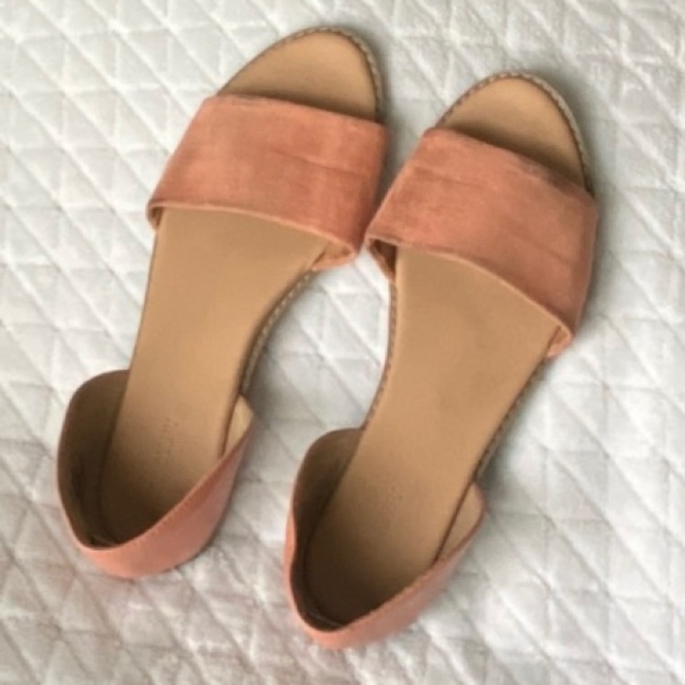 Summer Sandals- sz8 Old Navy-pink